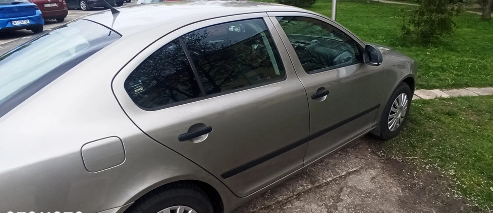 Skoda Octavia cena 28500 przebieg: 115600, rok produkcji 2011 z Łódź małe 46